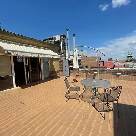 Budapest Rooftop Penthouse - Big Terrace Apartment Budapest